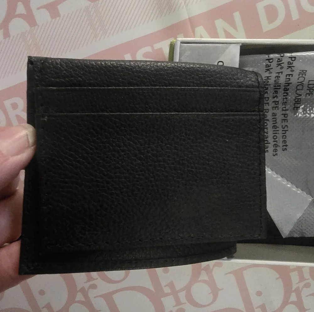 Kenneth Cole Reaction Blk Wallet NIB